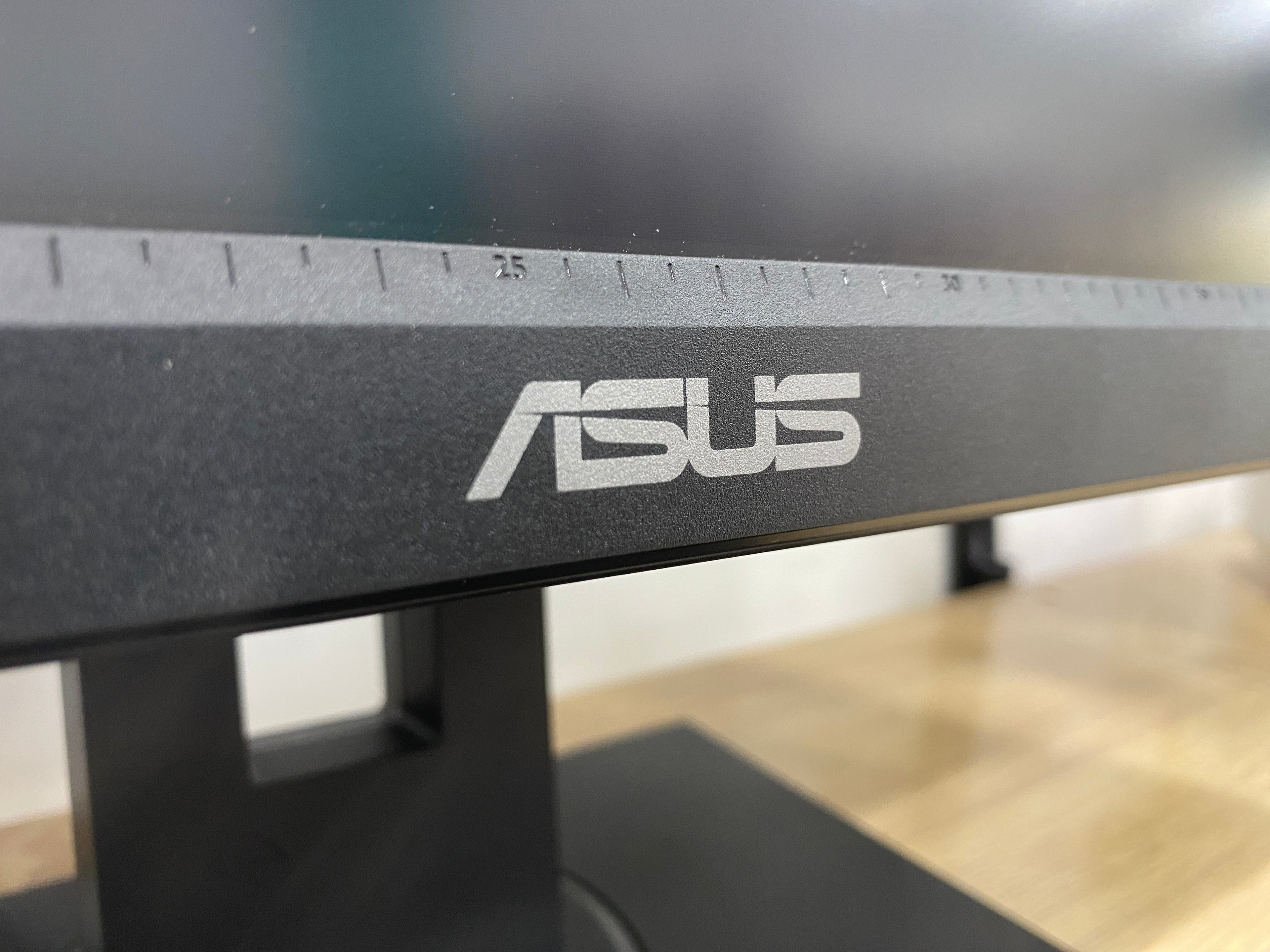 Ecran ASUS 24" iPS 60Hz