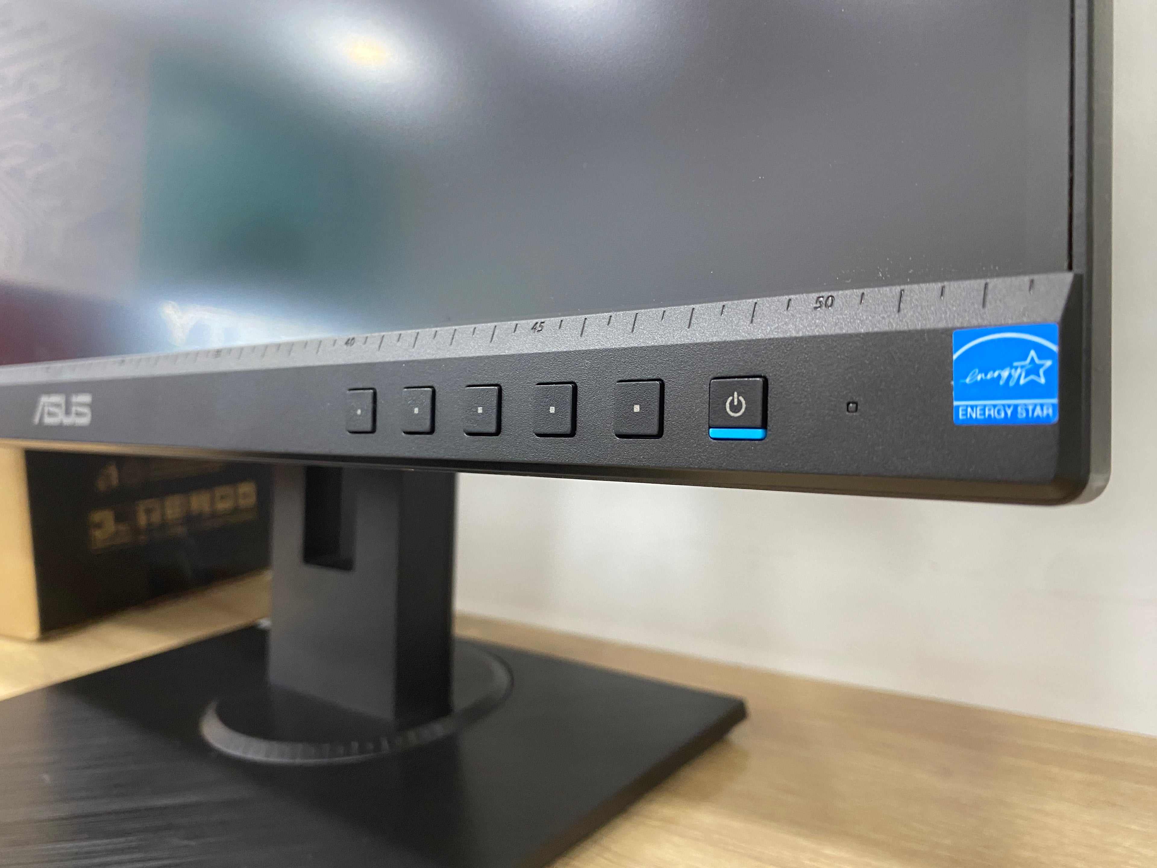 Ecran ASUS 24" iPS 60Hz